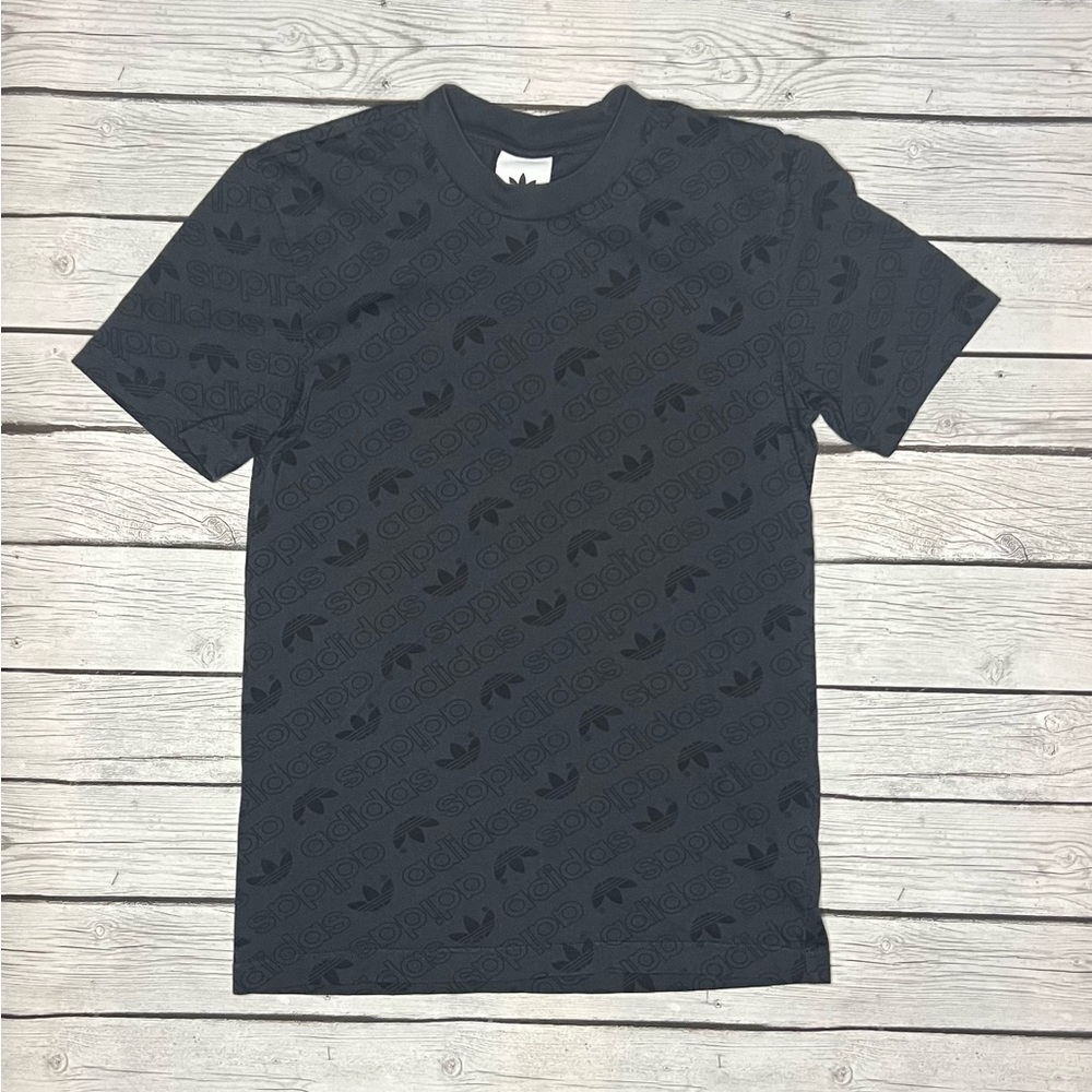 Adidas T-Shirt